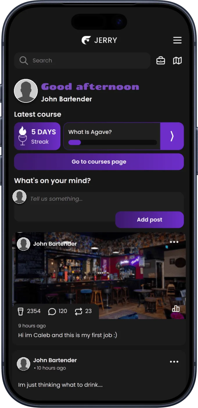 Jerry home screen with the latest course and the community feed